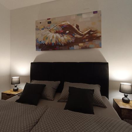 Arena Apartment Osijek Ngoại thất bức ảnh