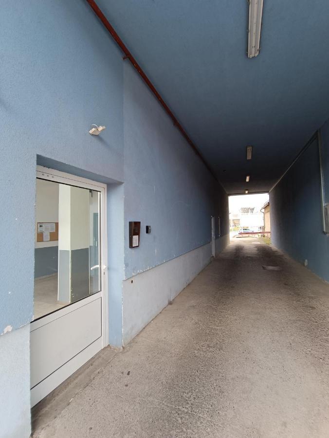 Arena Apartment Osijek Ngoại thất bức ảnh