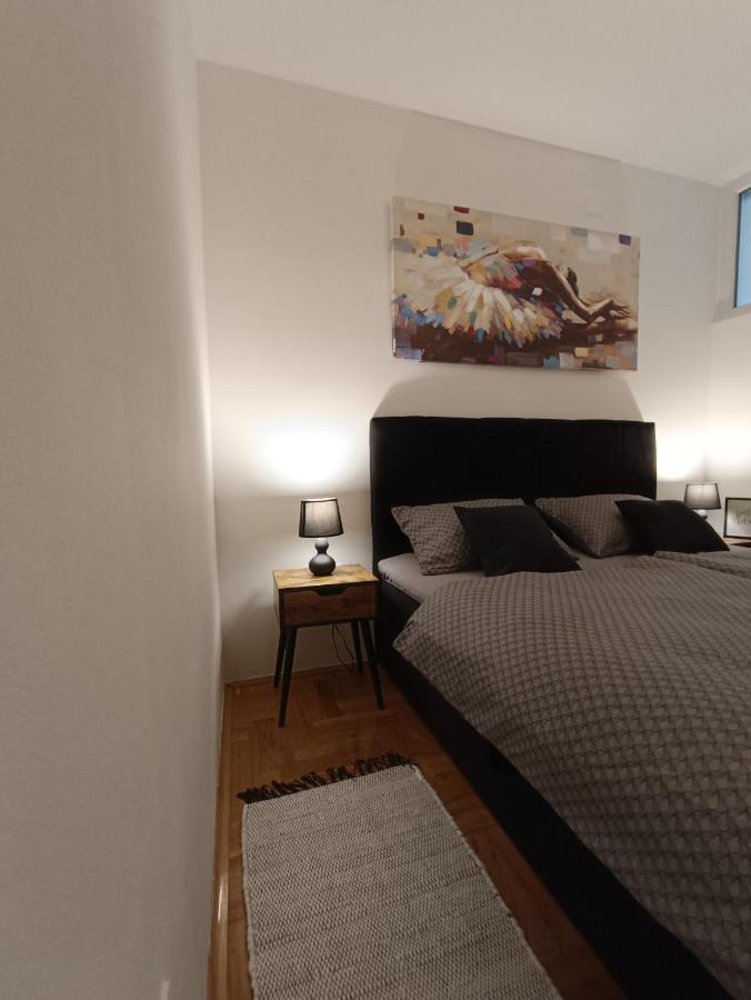 Arena Apartment Osijek Ngoại thất bức ảnh