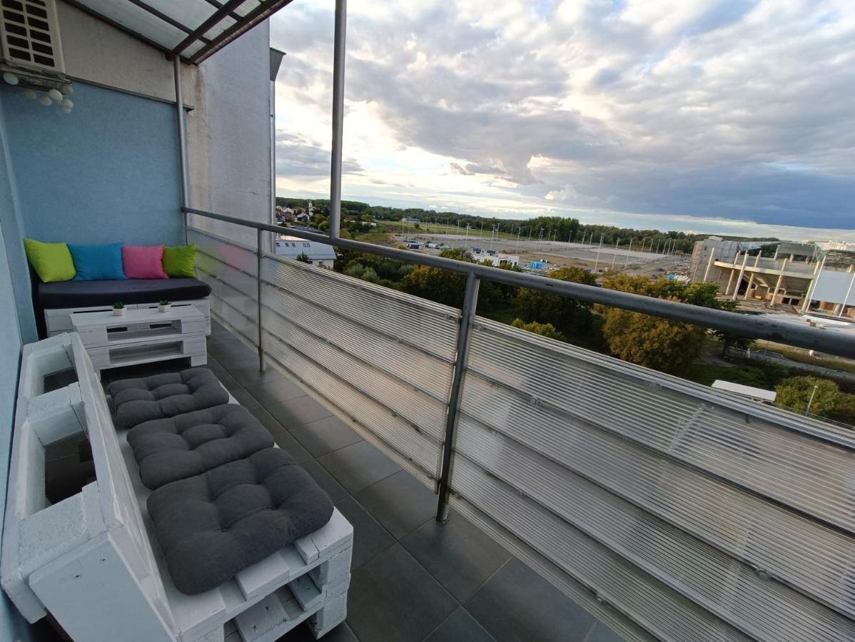 Arena Apartment Osijek Ngoại thất bức ảnh