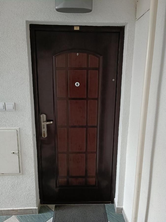 Arena Apartment Osijek Ngoại thất bức ảnh