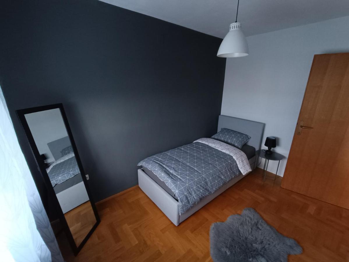 Arena Apartment Osijek Ngoại thất bức ảnh
