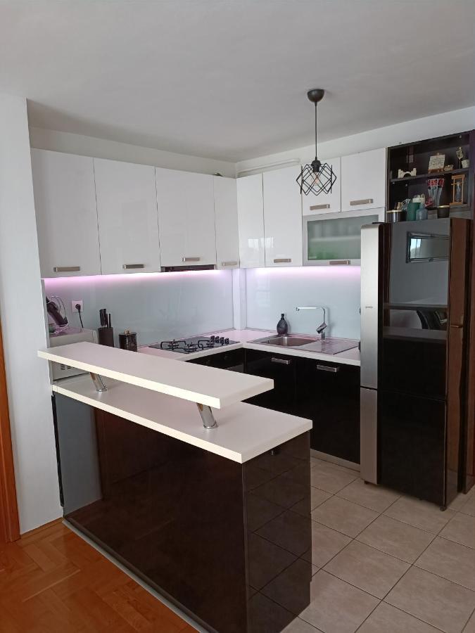Arena Apartment Osijek Ngoại thất bức ảnh