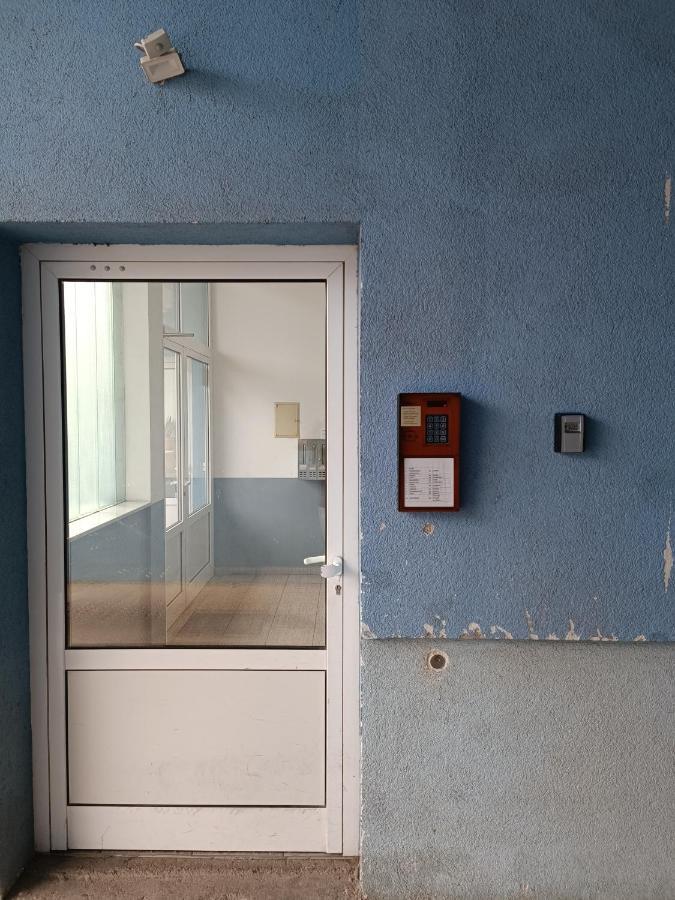 Arena Apartment Osijek Ngoại thất bức ảnh