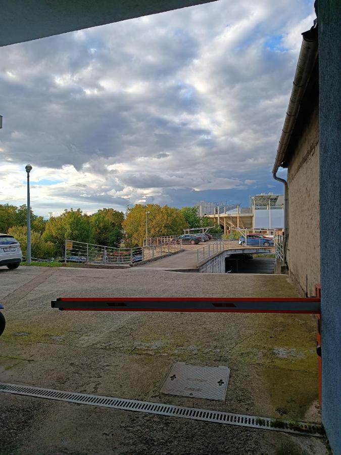 Arena Apartment Osijek Ngoại thất bức ảnh